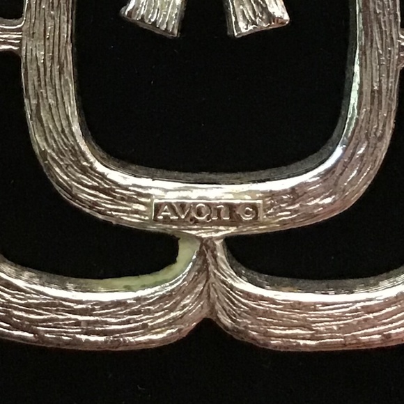 Avon Vintage Necklace Silver Tone Textured Pendant Groovy! - Picture 4 of 10